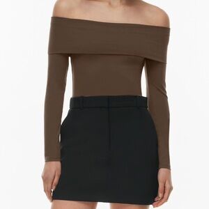 Aritzia Contour off the shoulder body suit